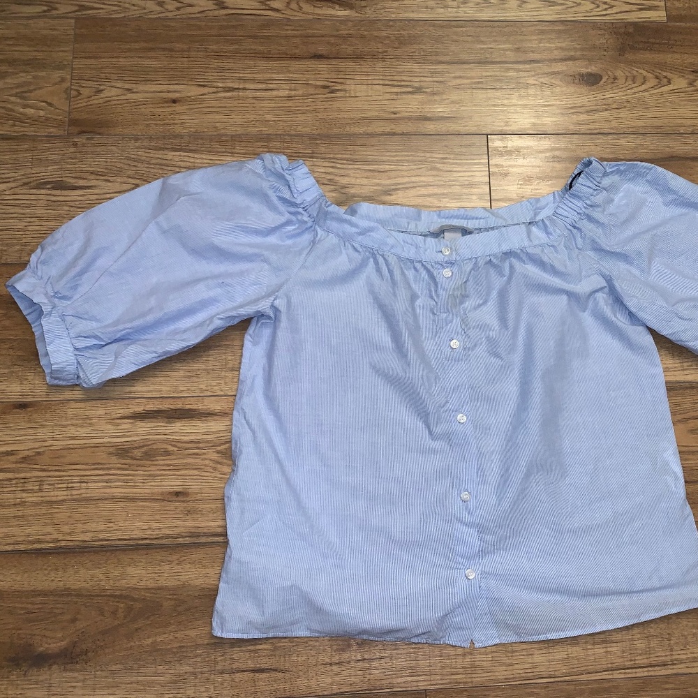 Off the shoulder puffy sleeve blouse